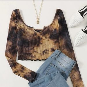 BLACK AND TAN TIE-DYE LONG SLEEVE
